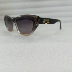 عینک آفتابی پلاریزه زنانه ورساچه
 رنگ دورنگ مشکی عسلی
Versace new collection